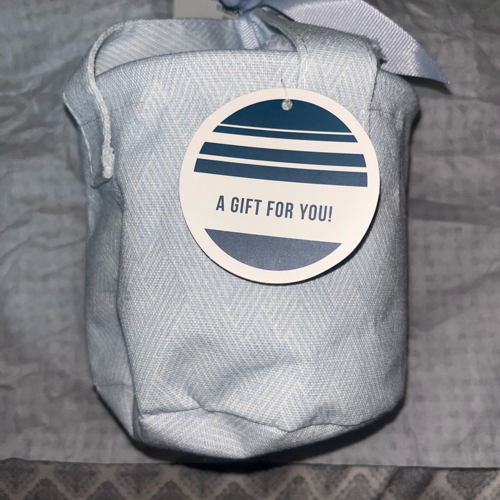 Cozy Kit Light Blue Gift Bag